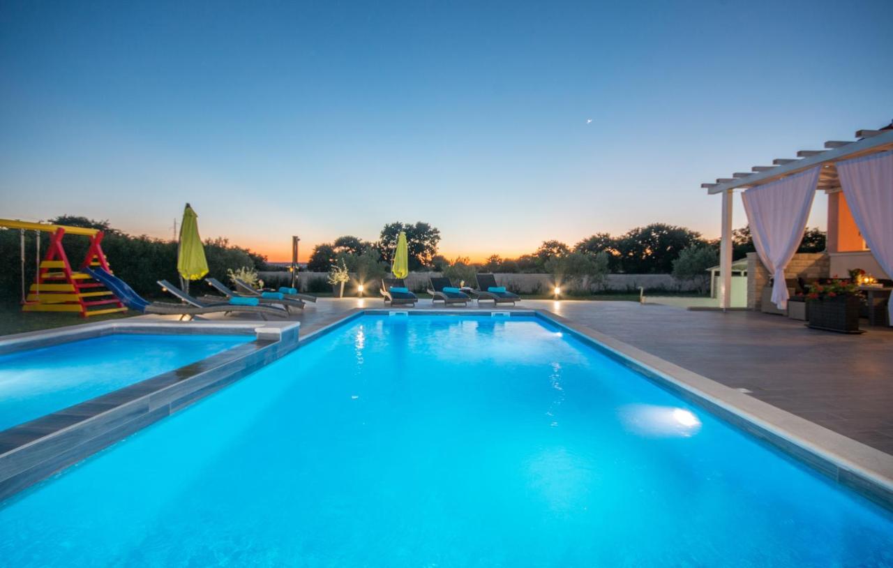Tinj Villa Maris Zadarvillas מראה חיצוני תמונה