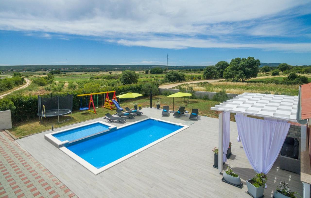 Tinj Villa Maris Zadarvillas מראה חיצוני תמונה