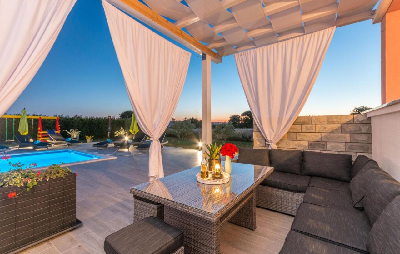 Tinj Villa Maris Zadarvillas מראה חיצוני תמונה
