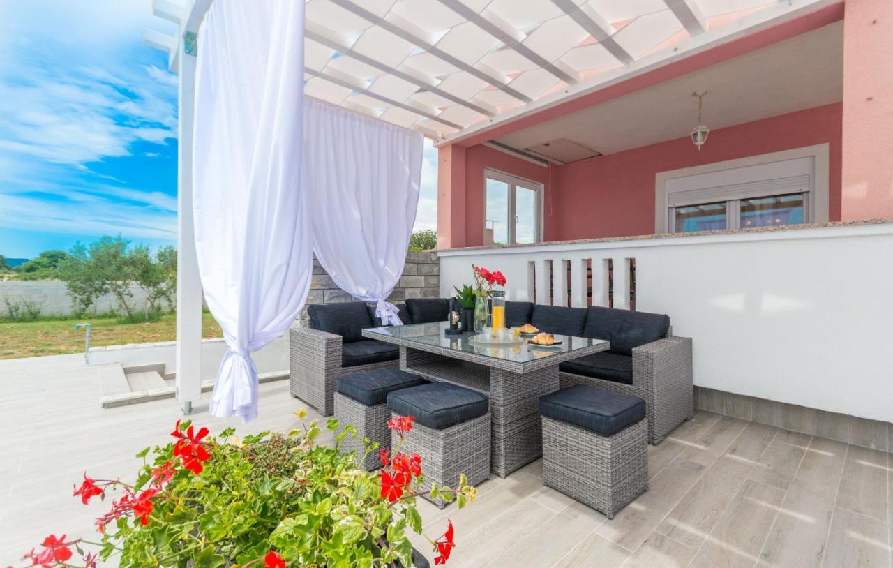 Tinj Villa Maris Zadarvillas מראה חיצוני תמונה